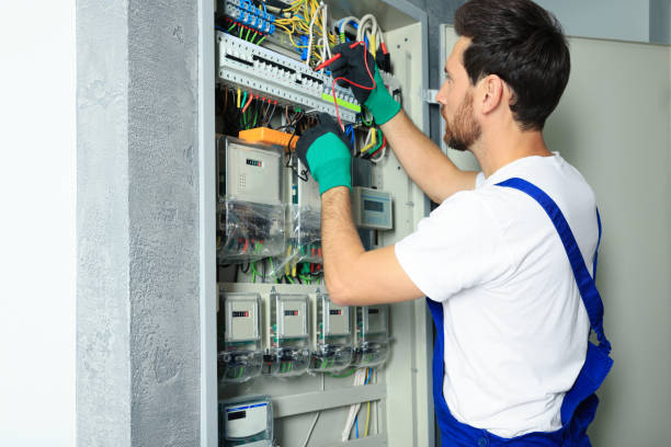 Best Circuit Breaker Repair  in Saegertown, PA